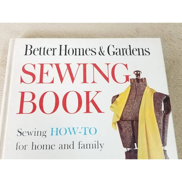 Sewing Book Better Homes & Gardens Hardcover 1961 USA Sixth Printing Vintage - Picture 2 of 15